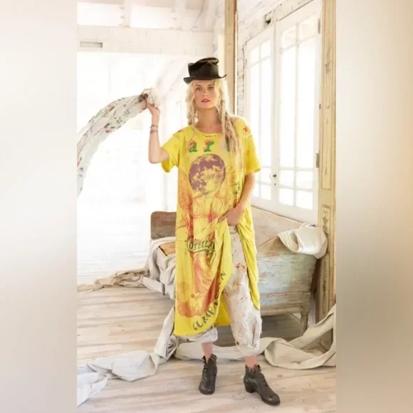 Magnolia Pearl Yellow Graphic Dress - Picture 6 of 7